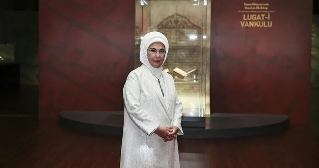 İbrahim Müteferrika sergisini gezdi