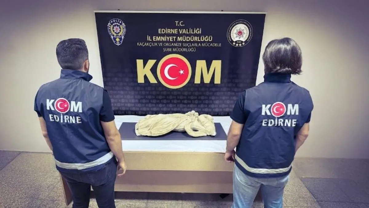 En ikonik heykel Edirne’de bagajdan çıktı! Polis ve müze yetkilileri şoke oldu