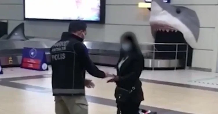 Bolivya’dan getirdiği 4,5 kilo kokainle havalimanında yakalandı
