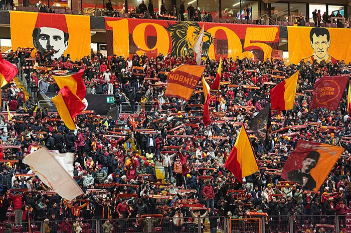 canli-super-ligde-galatasaray-gaziantep-fk-maci-1768671281720.jpeg