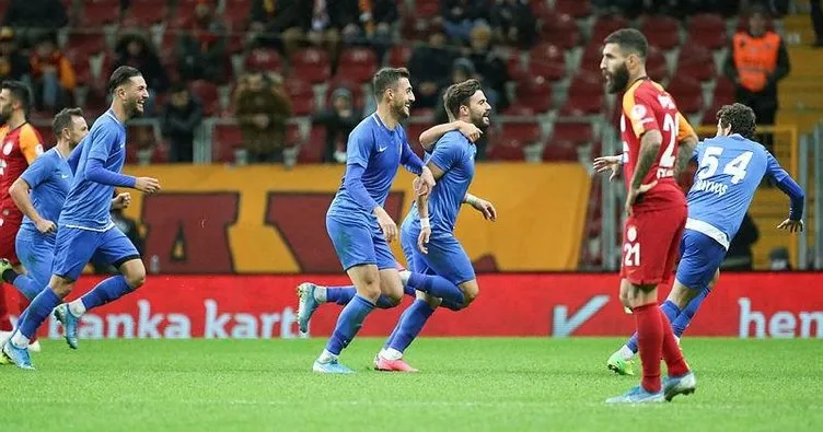Galatasaray’a Ziraat Türkiye Kupası’nda Tuzlaspor şoku