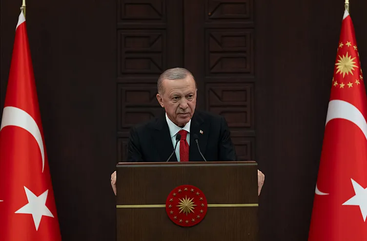 Başkan Erdoğan müjdeyi verdi: Türkiye Somali’ye uzay üssü kuracak