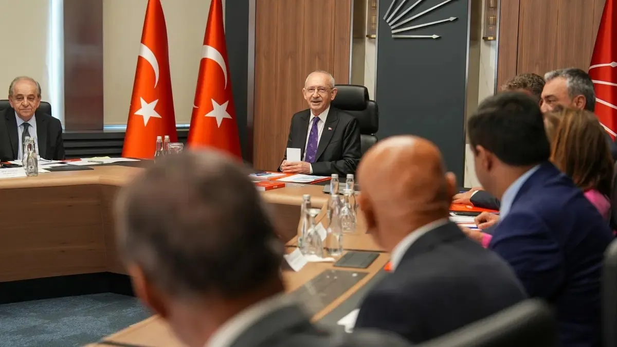 CHP'de kritik gün! MYK ve PM peş peşe toplanacak!