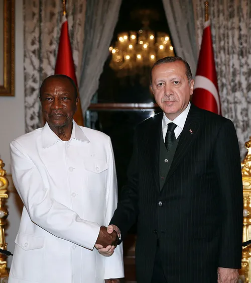 Gine Cumhurbaşkanı Alpha Conde