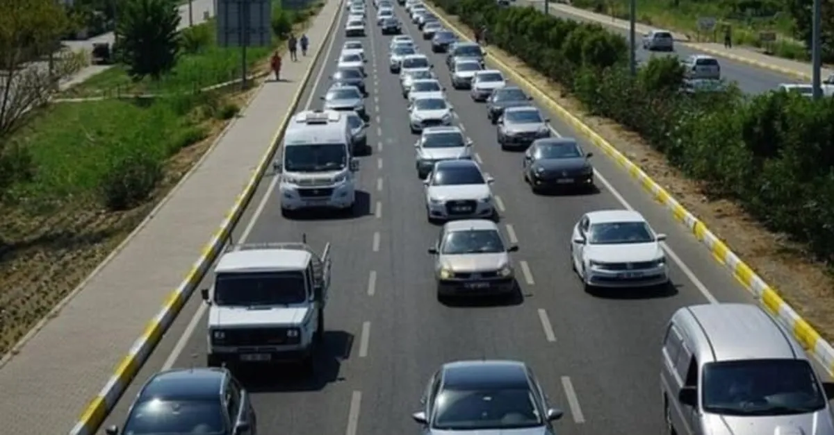 Ozel Aracla Sehir Disina Cikmak Yasak Mi Sehirler Arasi Yolculuklar Yasaklandi Mi Son Dakika Haberler