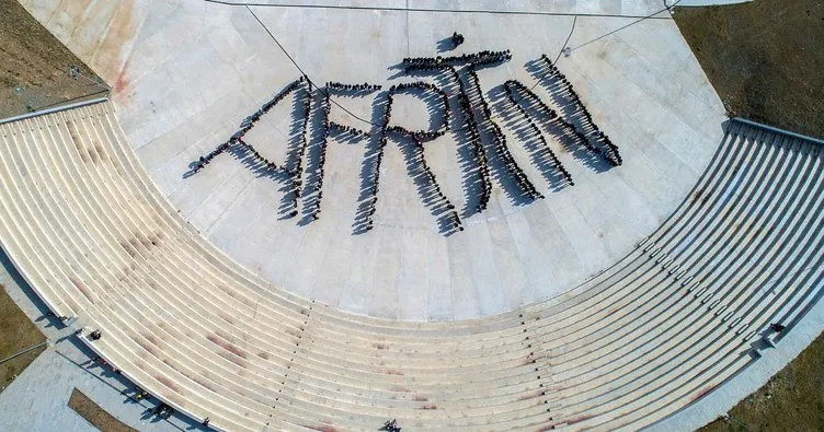 Üniversite öğrencilerinden Pi duruşu ile Afrin’e destek